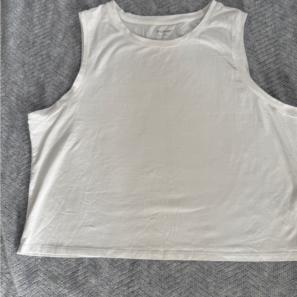 Old Navy White Sleeveless Muscle Crop Top - XXL / 2X